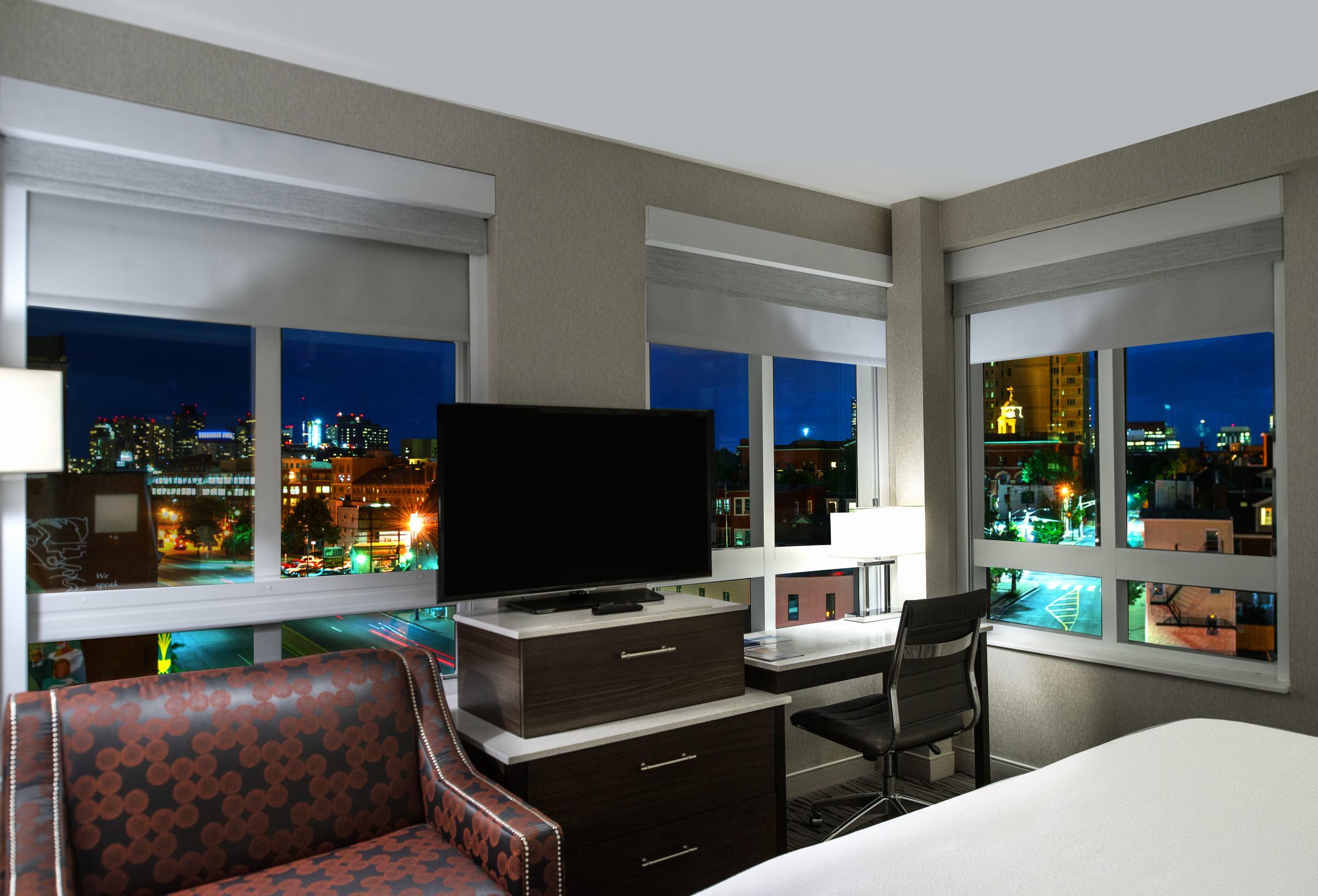Fairfield Inn & Suites By Marriott Boston Cambridge Exterior photo