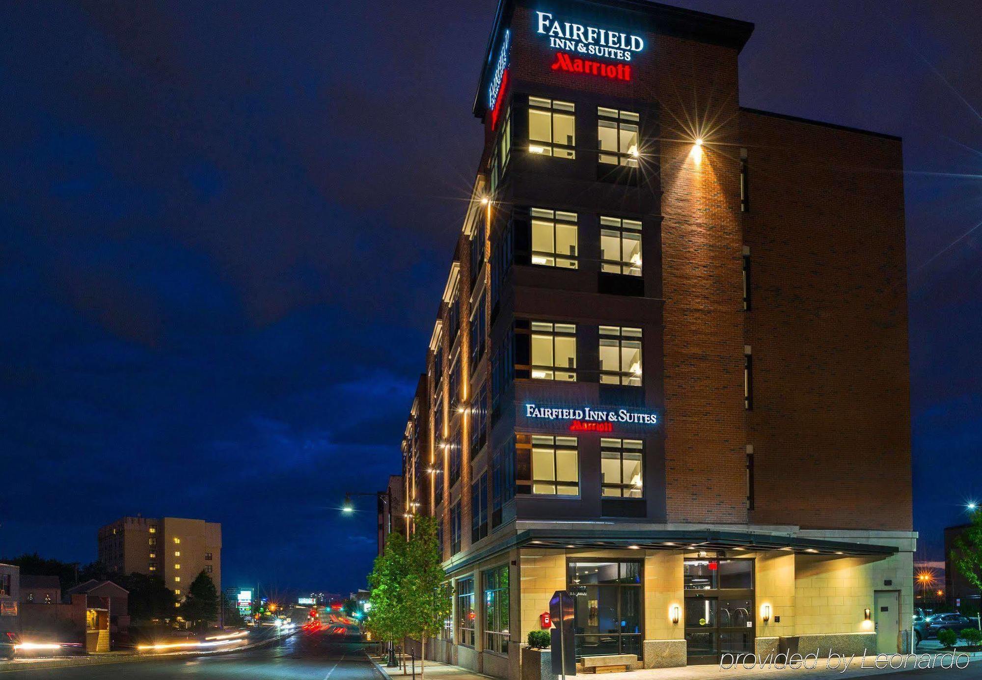 Fairfield Inn & Suites By Marriott Boston Cambridge Exterior photo